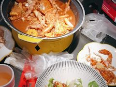 -多嘴超级肉蟹煲(中街恒隆故宫店)