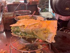 -正宗杂粮煎饼香软鸡蛋饼