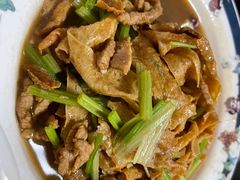 -铁头烧菜馆(立新路店)