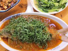 藿香鱼-扒骨肉雅鱼饭店(三雅文化传承店)