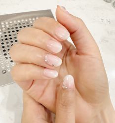 -雅洁美甲美睫
