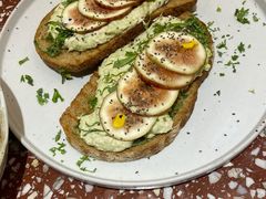 无花果手撕鸡肉tapas-Toris(LuOne凯德晶萃广场店)