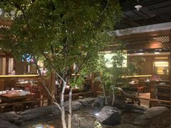 -萨拉伯尔(燕莎友谊商城店)