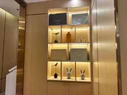 -香港倾城国际·美容美体中心