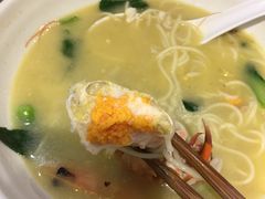 -十面欢腾·海鲜面·台式Bistro(长乐路店)