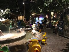 -zoonana室内动物园(东方福来德店)
