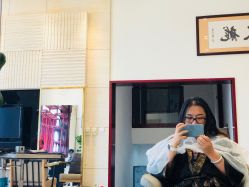 -Hello Lady发型设计