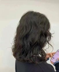 -SUNLON秀隆时尚烫染定制沙龙