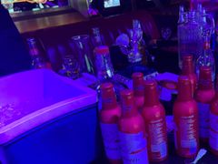 -温莎KTV(珠江路店)