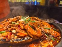-鸣记脆皮烤鱼·海鲜烤鱼(三八广场店)