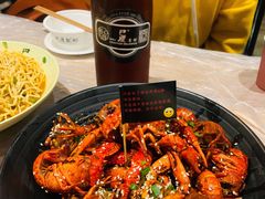 -巴厘龙虾·榜首油焖大虾(音乐学院·沿江酒馆店)