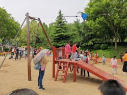 -酷酷兔少儿拓展天地