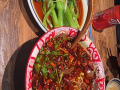 -泥糊破店小酒馆·团建聚餐(南京西路店)