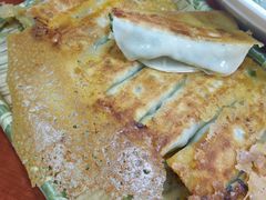 黄花鱼锅贴-锅贴王海鲜小馆