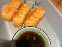 -蜜桃餐厅·伴山(湖滨商业街店)