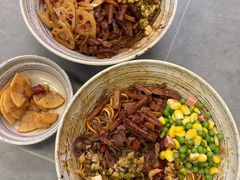 -梅溪·小伙子干挑面(安吉总店)