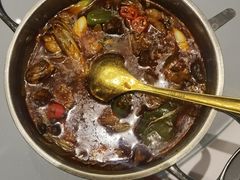 老火炖牛腩-甜阿姨·天台花园私房菜(万松园店)