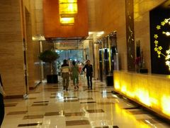 -上海龙之梦万丽酒店