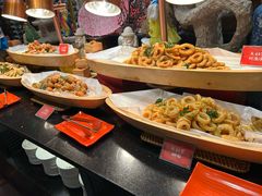 -四海一家自助餐(益田假日广场店)