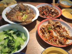 -老三样·美食研究中心(世贸路店)