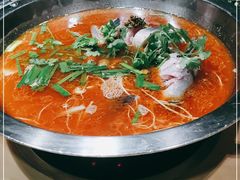 -野山舂·贵州现舂酸汤牛肉(鸿通城店)