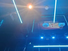 -唯爱KTV聚会餐厅(仙林东城汇店)