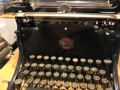 -陆汉斌打字机博物馆