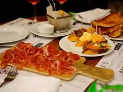 -Tapa Tapa
