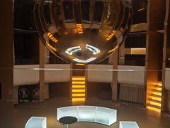 -涨巢·潮玩水疗局