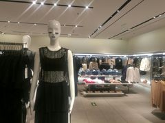 -ZARA(世贸天阶店)