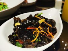秦岭木耳虫草花-東舍食唐精品陕菜馆