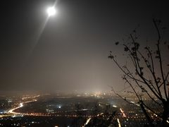 -鬼笑石后山停车场