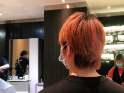 -苑苑发型设计