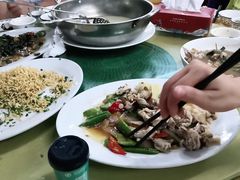 -西江河鲜·趣苑酒楼(鼎湖店)