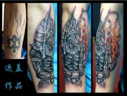 -暗夜tattoo纹身工作室