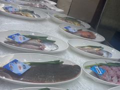 -新丁香海鲜酒店(银海商贸城店)