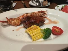 -食间牛排(重庆路万达店)