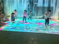 -蓝精灵乐园·世茂精灵之城主题乐园