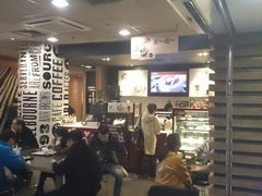 -麦当劳(中山公园龙之梦店)