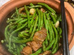 大盘黄豆酱炒长豆角-清心鸡沙田乳鸽店·非遗传承(石溪店)