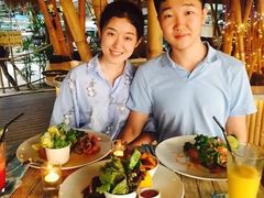 -Hai Bar And Grill