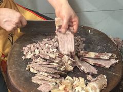-花溪牛肉粉(八鸽岩店)