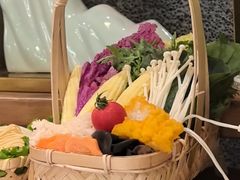 -湊湊火锅·茶憩(颐堤港店)