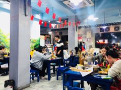 大堂-马路边边·成都串串(翠柏路店)
