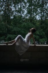 -曼青婚纱礼服馆