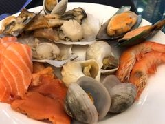 -圣丰索菲特·2 On 988 Café 自助餐厅