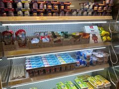 -申德勒食品(宾都苑店)