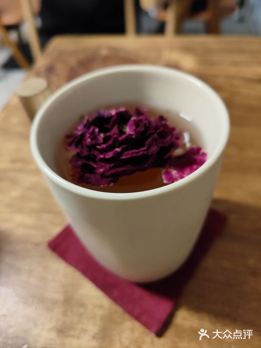 情书咖啡(凯城花园店)玫瑰蜜柚茶图片