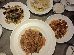 -闫府私房菜·老字号(恒隆店)