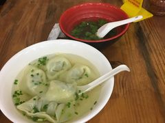 -潘国仙耳光馄饨(黄家阙路店)